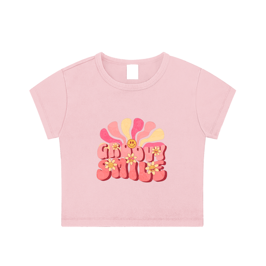 GROOVY SMILE CROP TOP